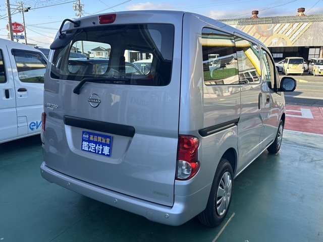 バネット(ニッサン)登録済未使用車 10
