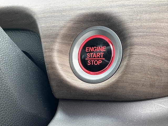 フリード(ホンダ)中古車 15