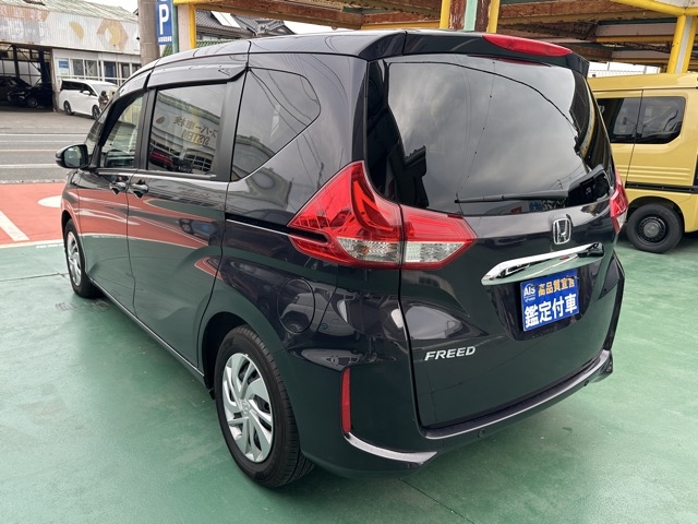 フリード(ホンダ)中古車 2