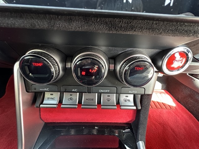 BRZ(スバル)中古車 16