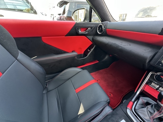 BRZ(スバル)中古車 20