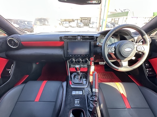 BRZ(スバル)中古車 5