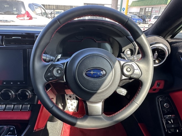 BRZ(スバル)中古車 6