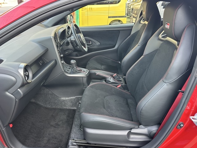 GRヤリス(トヨタ)中古車 3