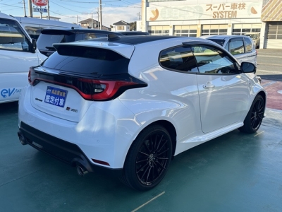 GRヤリス(トヨタ)中古車 内外装写真他２