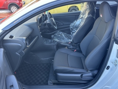 GRヤリス(トヨタ)中古車 前席内装