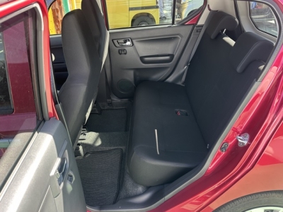 ミライース(ダイハツ)中古車 後席内装