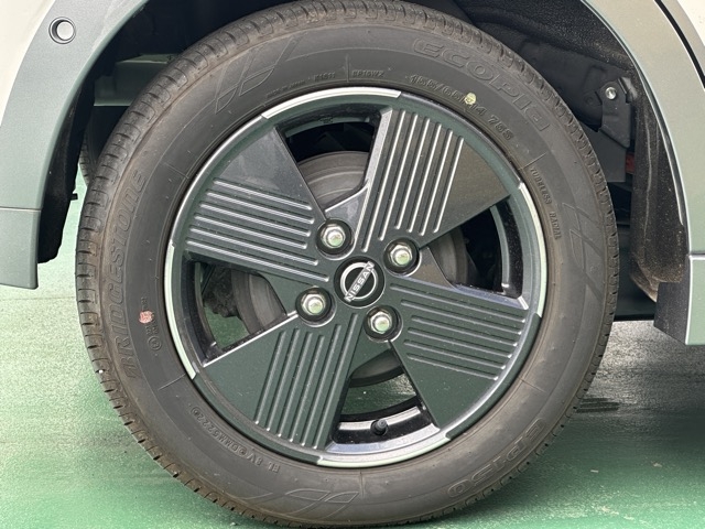 サクラ(ニッサン)中古車 10