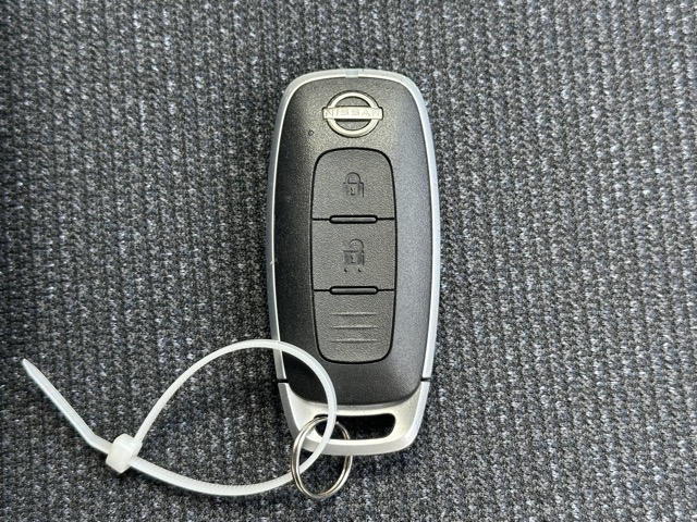 サクラ(ニッサン)中古車 23