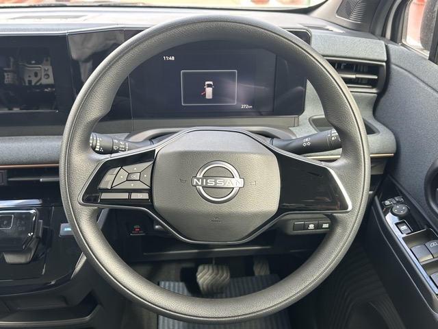 サクラ(ニッサン)中古車 6