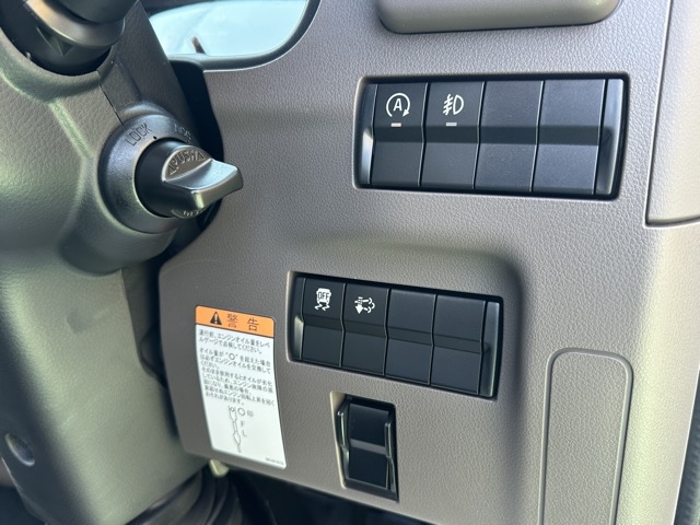 キャンター(三菱)レンタ登録済未使用車 13