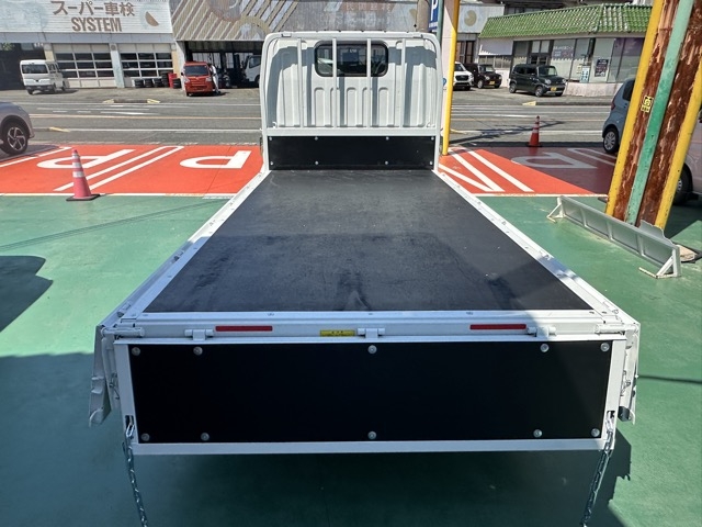 キャンター(三菱)レンタ登録済未使用車 7