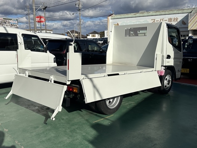 キャンター(三菱)登録済未使用車 11