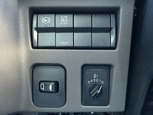 キャンター(三菱)登録済未使用車 18