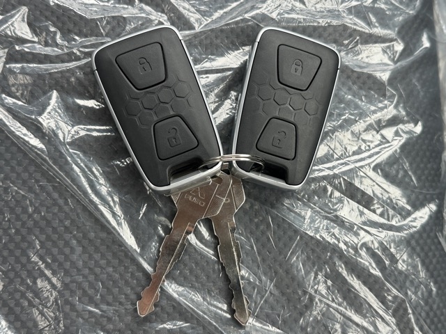 キャンター(三菱)レンタ登録済未使用車 21