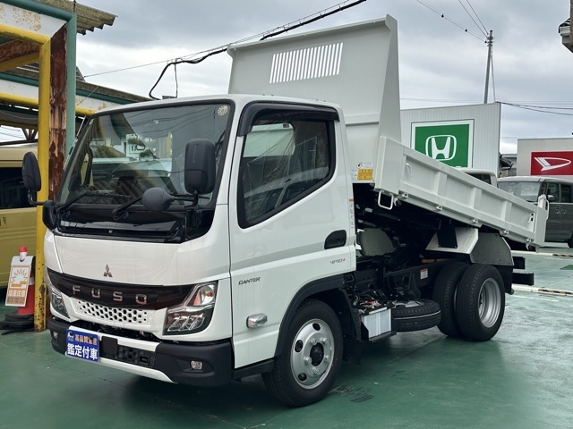 キャンター(三菱)レンタ登録済未使用車 1