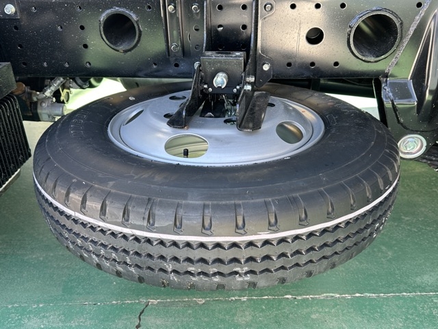 キャンター(三菱)登録済未使用車 8