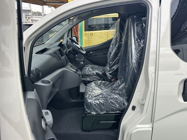 バネット(ニッサン)登録済未使用車 3