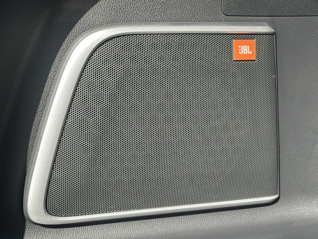 ハリアー(トヨタ)中古車 8