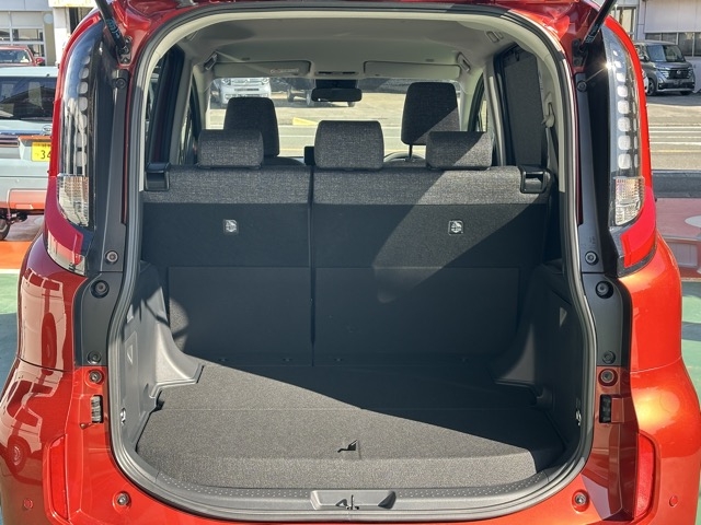 シエンタ(トヨタ)中古車 10