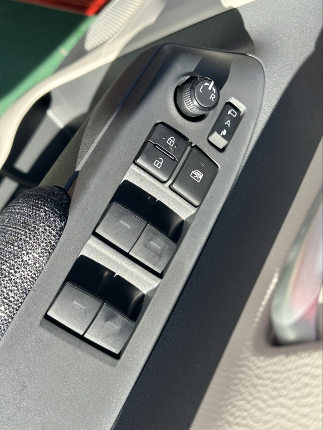 シエンタ(トヨタ)中古車 15