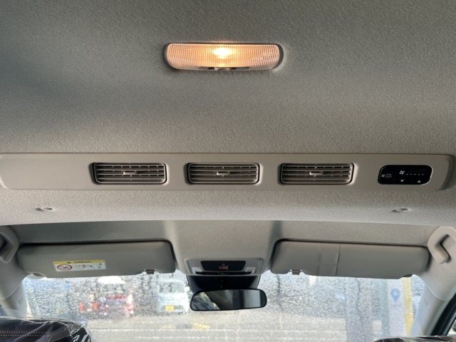 フリード(ホンダ)登録済未使用車 10