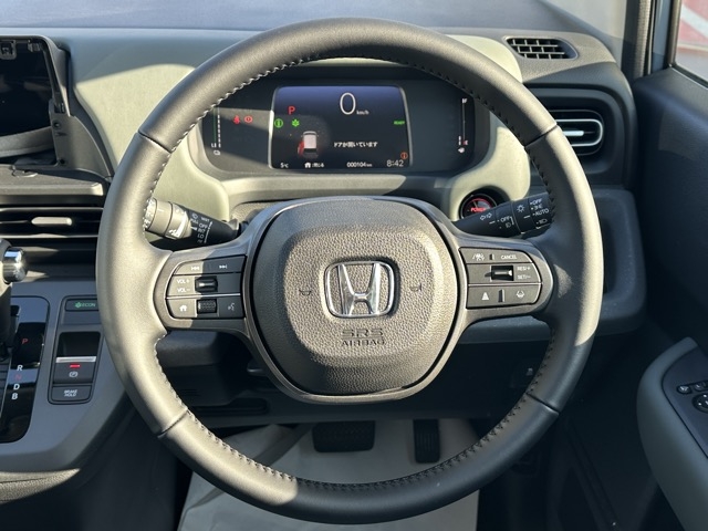 フリード(ホンダ)登録済未使用車 7