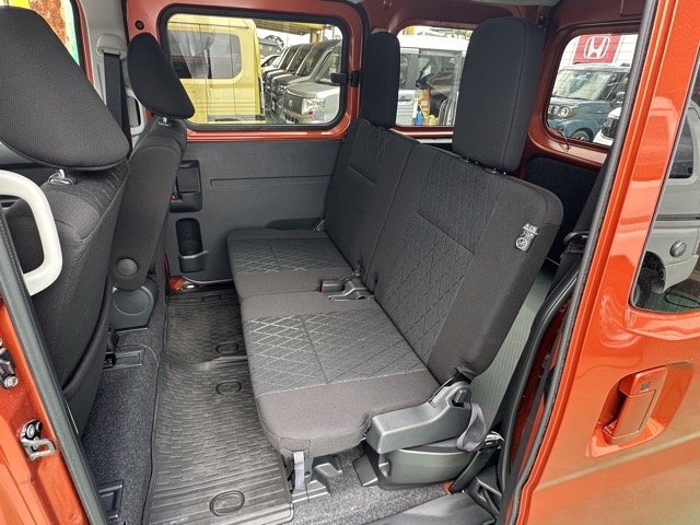 アトレー(ダイハツ)届出済未使用車 4