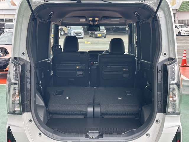 タント(ダイハツ)中古車 12