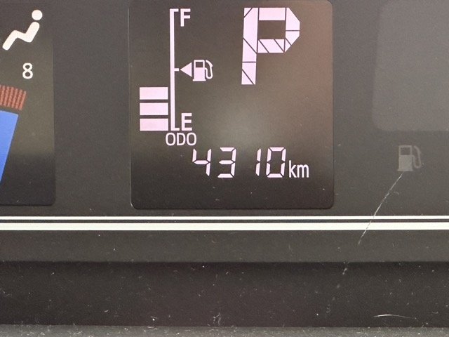 タント(ダイハツ)中古車 20