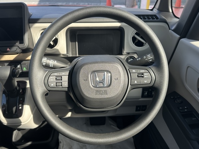 N-BOX(ホンダ)届出済未使用車 6