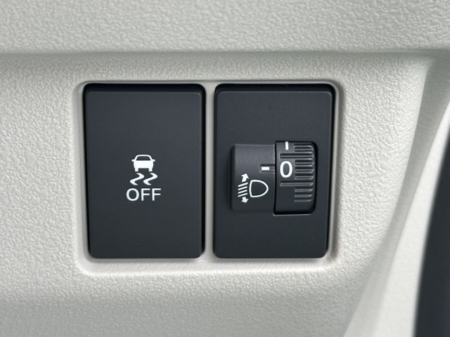 N-BOX(ホンダ)届出済未使用車 16