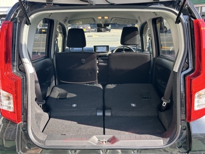 ムーヴ(ダイハツ)中古車 内外装写真他２