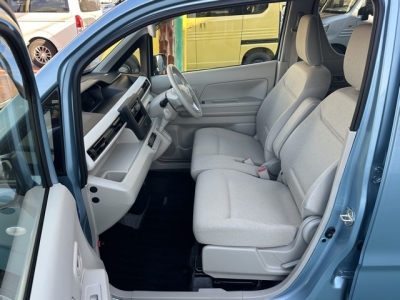 ワゴンRのOEM(スズキ)中古車 前席内装