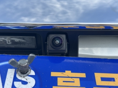 新型セレナ(ニッサン)見本展示車有り 内外装写真他２