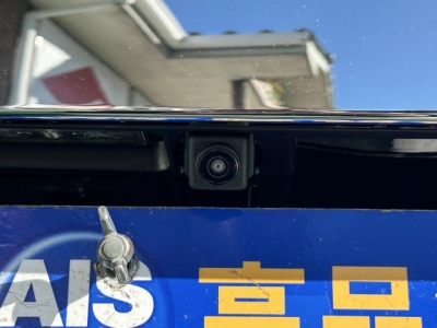 新型セレナ(ニッサン)見本展示車有り 内外装写真他２