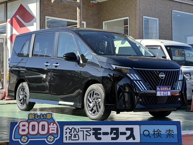 新型セレナ(ニッサン)見本展示車有り全体拡大