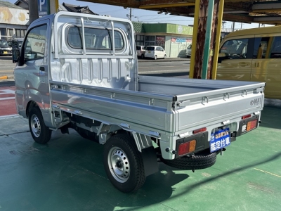 ハイゼットトラック(ダイハツ)届出済未使用車 後方