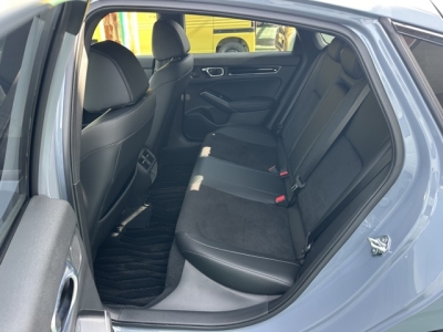 シビック(ホンダ)中古車 後席内装