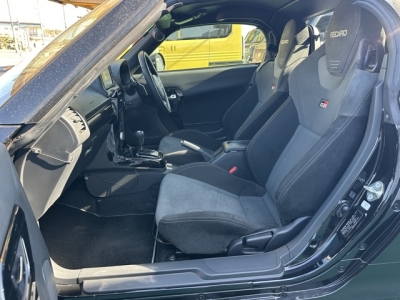 コペン(ダイハツ)中古車 前席内装