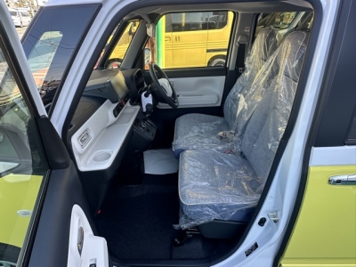 ムーヴキャンバス(ダイハツ)届出済未使用車 前席内装