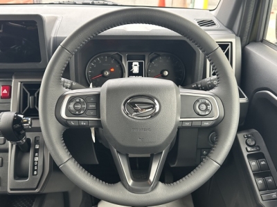 タフト(ダイハツ)届出済未使用車 内外装写真