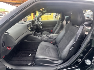 フェアレディZ(ニッサン)中古車 前席内装