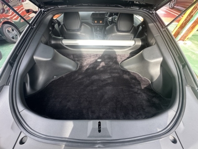 フェアレディZ(ニッサン)中古車 後席内装