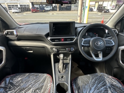 ライズ(トヨタ)登録済未使用車 内外装写真