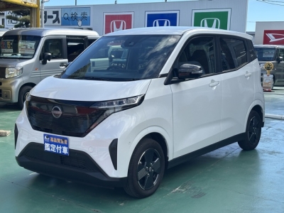 サクラ(ニッサン)中古車 前方