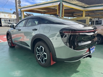 クラウンクロスオーバー(トヨタ)登録済未使用車 後方