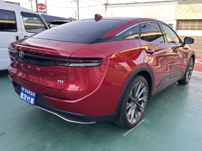 クラウンクロスオーバー(トヨタ)中古車 内外装写真他２