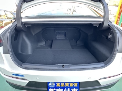 クラウンクロスオーバー(トヨタ)中古車 内外装写真他２