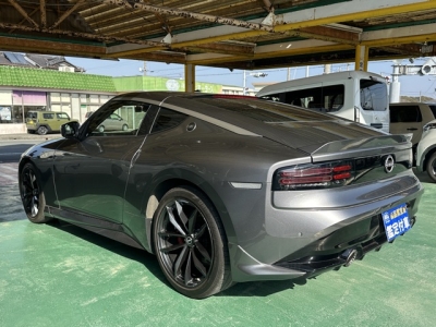 フェアレディZ(ニッサン)中古車 後方